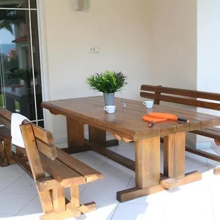Romana Apartment Omis